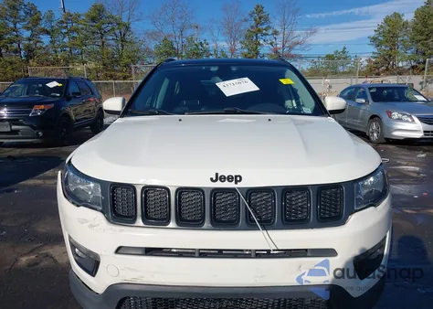 2019 Jeep Compass Altitude 4X4 from USA, damaged, VIN 3C4NJDBB6KT836247